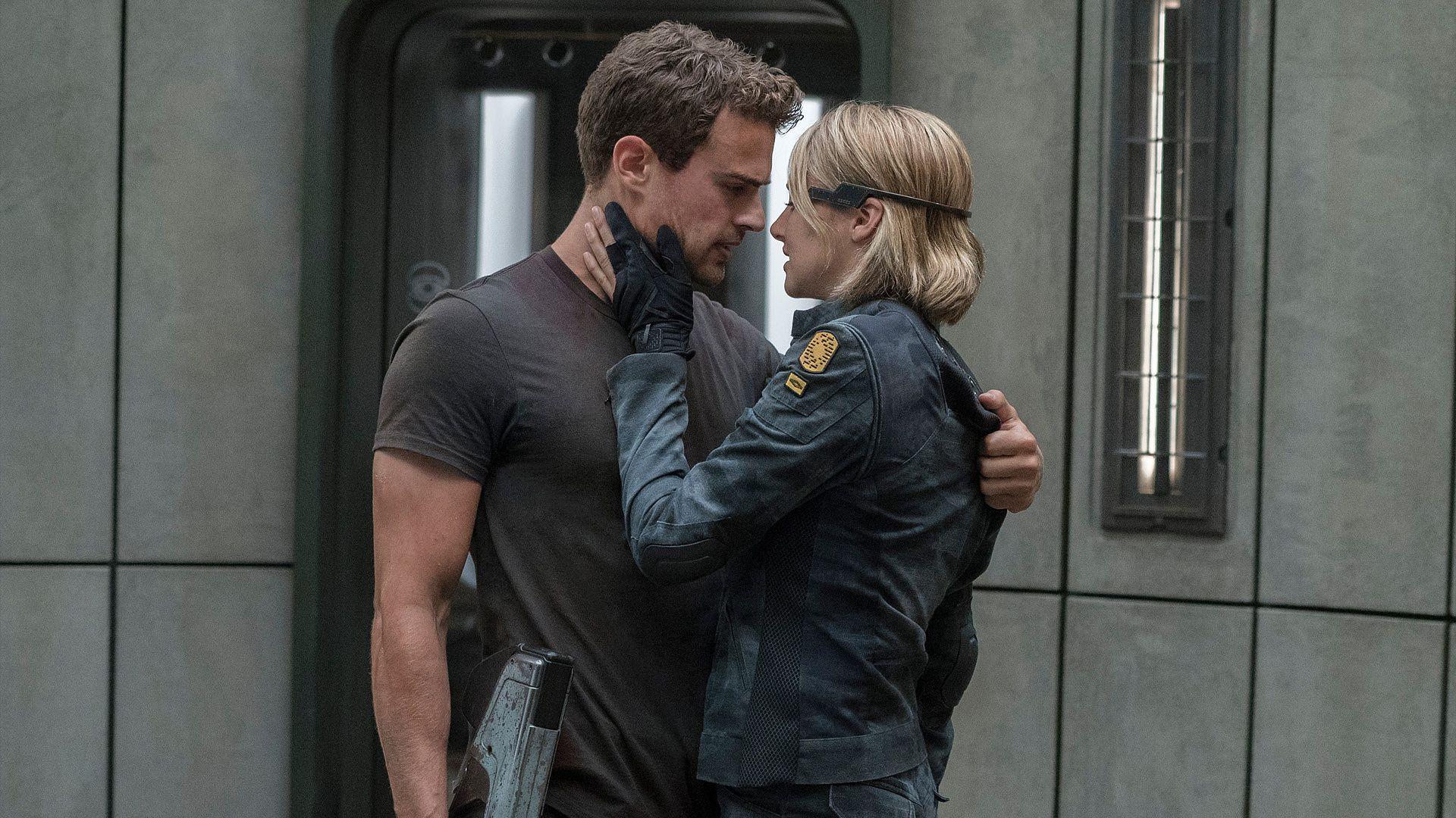 A Série Divergente: Convergente